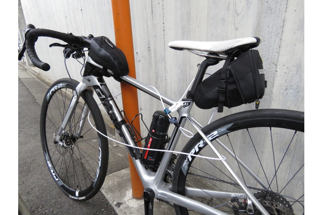 【津々見友彦の6輪生活】大切な自転車を守るために…ギザプロダクツのワイヤーロック 画像