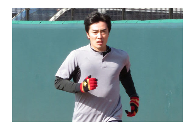 ソフトバンク・和田毅、左肩に「イヤな感じがする」…完全ノースローの別メニュー 画像