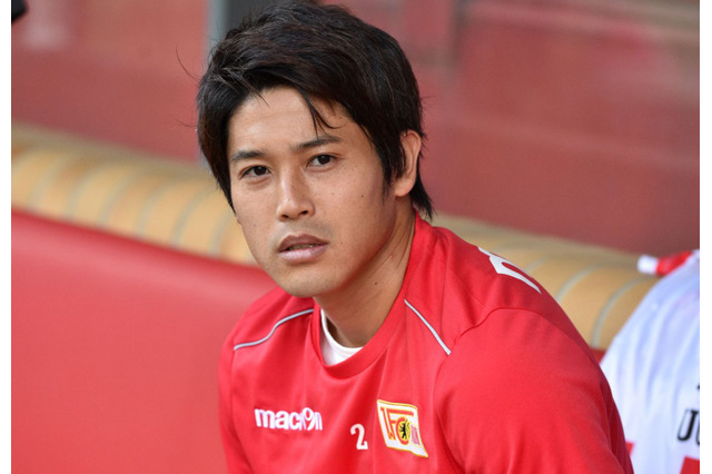 内田篤人、Jリーグ復帰後初アシスト!鹿島公式の”うっちー特集”にファン興奮…「カッコよすぎ!」 画像