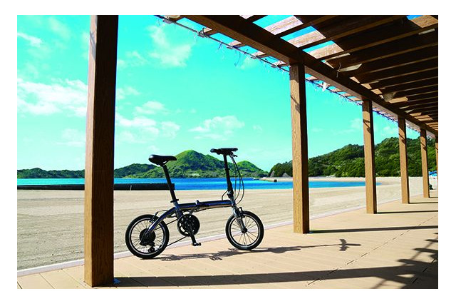 16インチの折りたたみ式電動アシスト自転車「TRANS MOBILLY166E」8月発売 画像