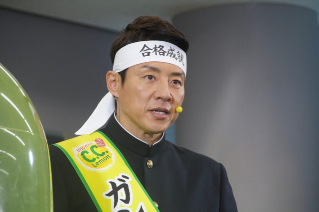 松岡修造が受験生を応援!生徒は実物を前に「身長高くてびっくり」「思ったよりイケメン」 画像