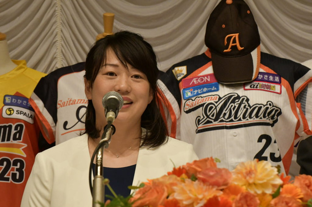 「ヤクルト川端の妹」という看板を背負い続けた川端友紀　女子プロ野球から引退を決めたわけ 画像