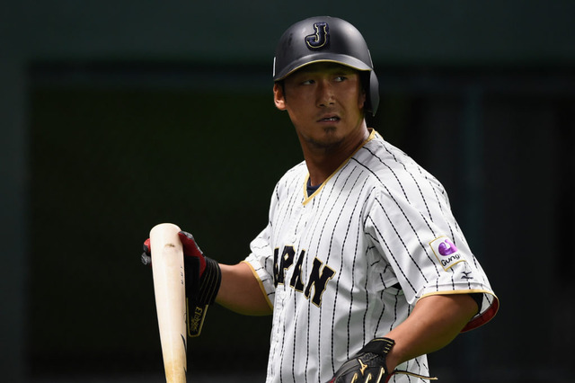 中田翔、年上の黒羽根にも容赦なくウェイトを「やらせてます」 画像