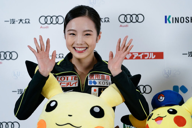本田真凜・紗来の「天使すぎる」姉妹逆転ショットに反響「姉のような妹」 画像
