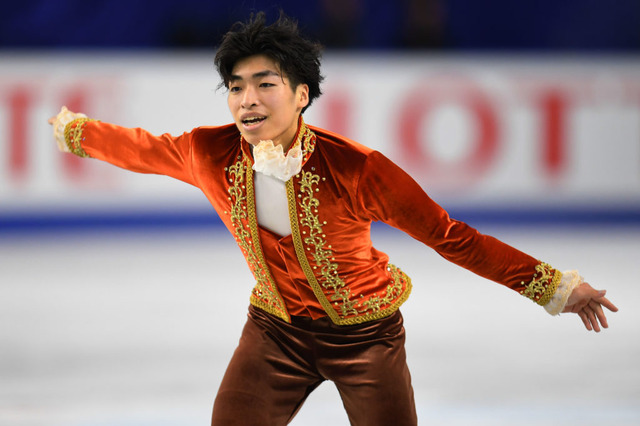 手本は舘ひろし！佐藤洸彬の色気がすごいと話題に 画像