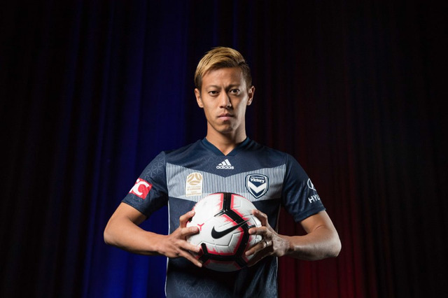 本田圭佑の前で「あざっした！」渡大生のインタビューがカオス 画像