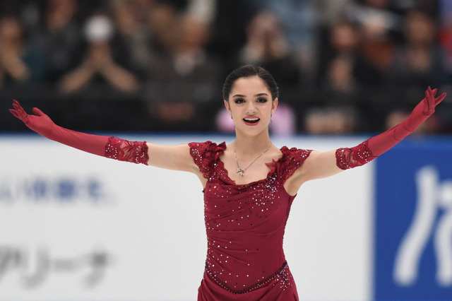 メドベージェワはピースで登場！世界選手権の地に出場選手ぞくぞく集結 画像