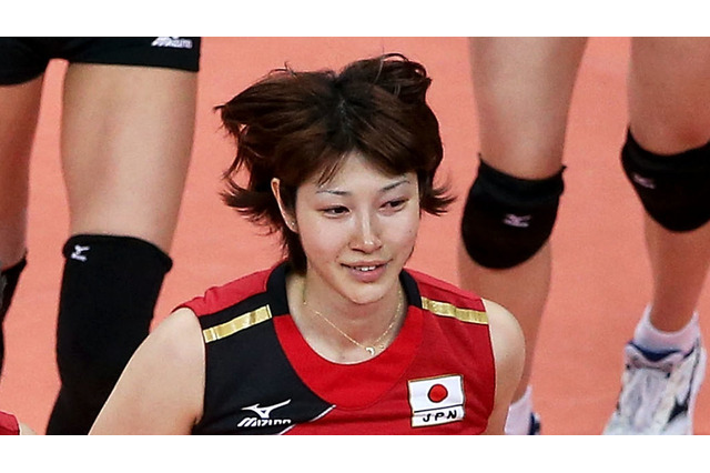 狩野舞子、低すぎる天井の観光地を新技で通り抜ける「これしか思い浮かばなかった」 画像