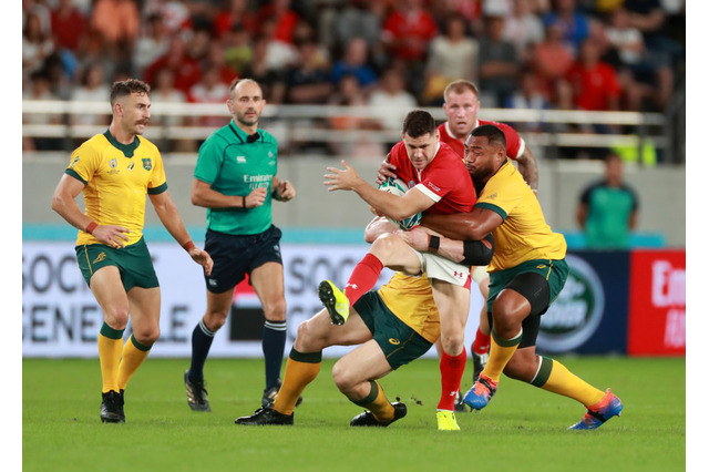 トモス・ウィリアムズがウェールズを救う！空飛ぶスーパープレーに驚きの声 画像