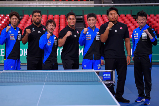福岡堅樹「瞬きすら忘れるアツい試合」 ラグビー日本代表が卓球W杯の応援に 画像