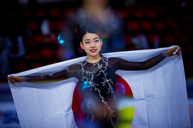 紀平梨花、全日本選手権では初優勝を目指す スポンサーのレッドブルも応援 画像
