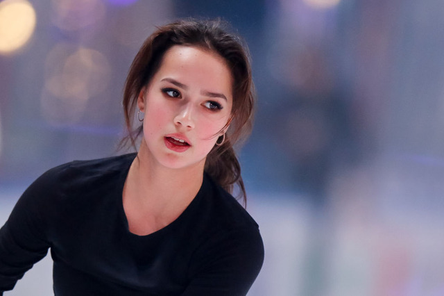 アリーナ・ザギトワ、エテリ・トゥトベリーゼコーチの愛娘の誕生日を祝福 画像