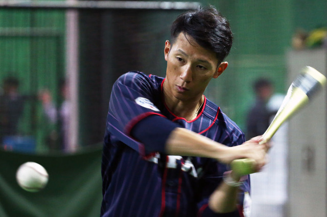 広島・西川龍馬が打率3割へのこだわりを語る「そこは毎年、最低の目標」 画像