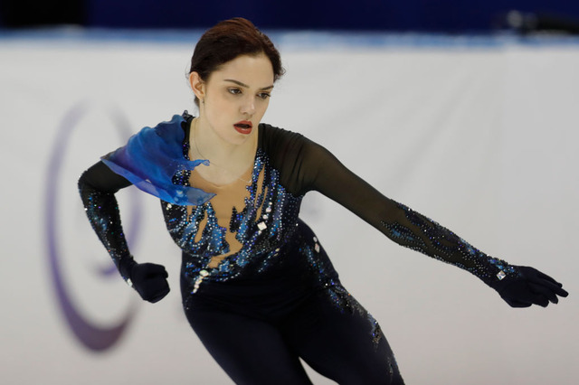 メドベージェワ、クリケットファミリーとのビデオ通話画面を公開 画像