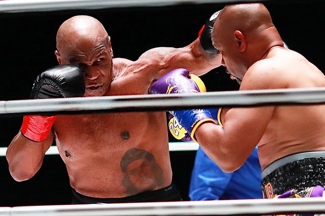 【ボクシング】不世出の巨星・タイソンが見せた輝き　“真剣勝負”でなくともスポーツ界には意義ある一戦に 画像