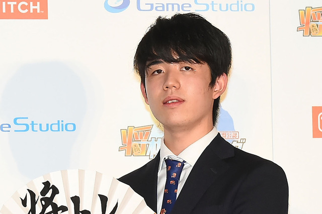 【将棋】藤井聡太二冠、天敵・豊島将之竜王に初勝利を飾りベスト4進出 画像