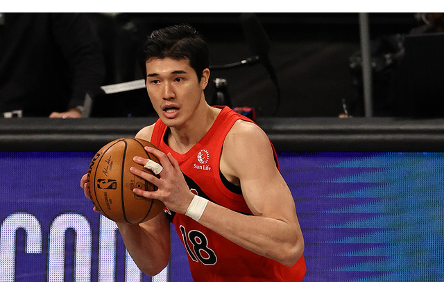 【NBA】本契約の機運高まる渡邊雄太　ラプターズHCと同僚は“献身的な姿勢”を絶賛 画像