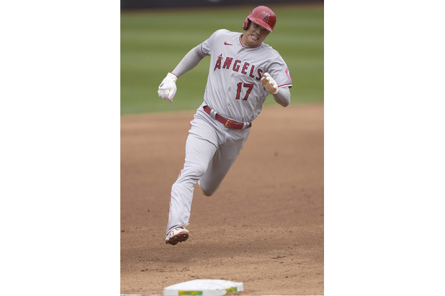 【MLB】大谷翔平、登板15時間後に2安打2打点1盗塁の活躍　指揮官の評価は「他とは違う生き物」 画像