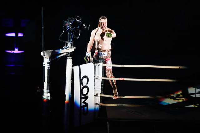 【総合格闘技】「RIZIN.26」シバター、HIROYA相手に奮闘！　ドロー判定も検証後に「一本勝ち」 画像