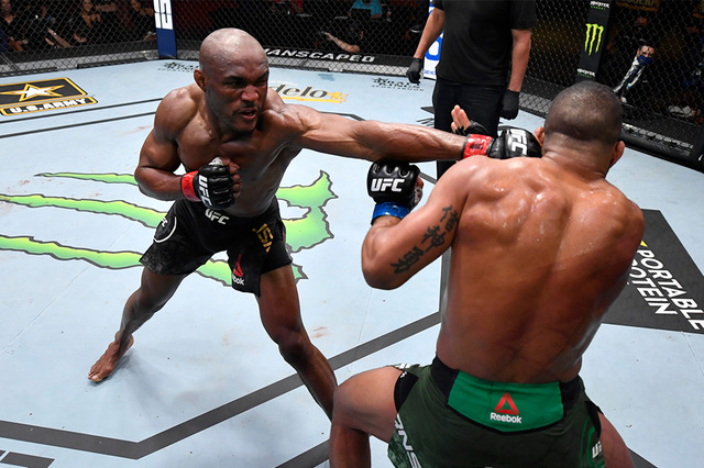【格闘技】UFC王者ウスマン、3度目の王座防衛　UFCウェルター級史上最長記録となる13連勝を飾る 画像