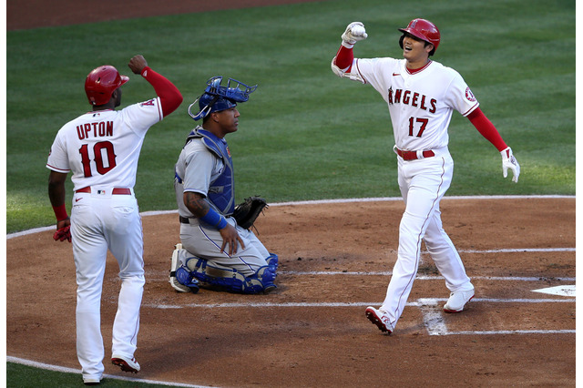 【MLB】「モンスター襲来」大谷翔平の自己最長143メートル弾に地元メディア驚愕 飛距離は今季メジャー5位 画像
