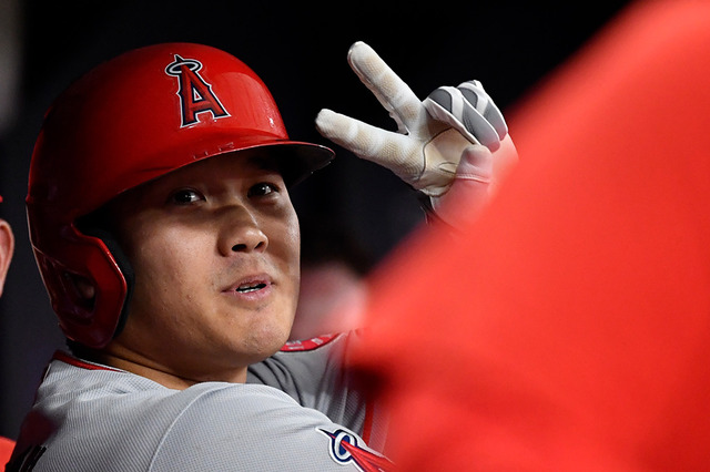 【MLB】大谷翔平は「ナイキの広告に起用されるべき」　“歴代最速”の先頭打者弾とバント安打で万能ぶりを発揮 画像