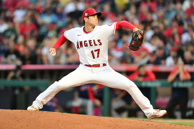 【MLB】大谷翔平、制球難克服で日米通算50勝　今季2度目の無四球投球、自ら同点打で二刀流の本領発揮 画像