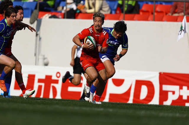 【ラグビー】神戸製鋼・山下楽平が語る「ウイング論」　紙一重の判断に求められる戦術とマインドとは 画像