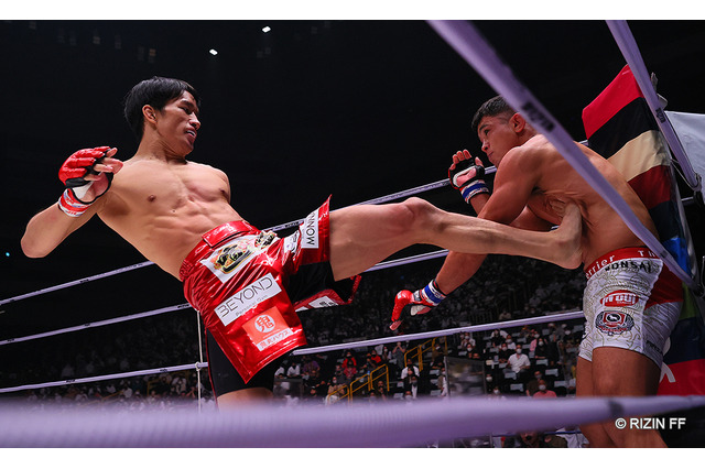 【格闘技／RIZIN.30】朝倉海、難敵・ボンサイ柔術に判定勝ちで兄・未来のリベンジ果たす　「大みそかまでにもっと強くなる」 画像