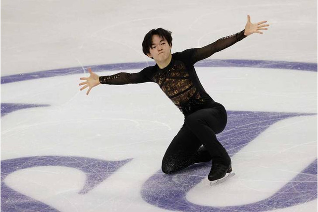 【フィギュア】鍵山優真が失意のSP7位から大逆転優勝 ネイサン・チェン、羽生結弦らに続くフリー歴代4位の高得点 画像