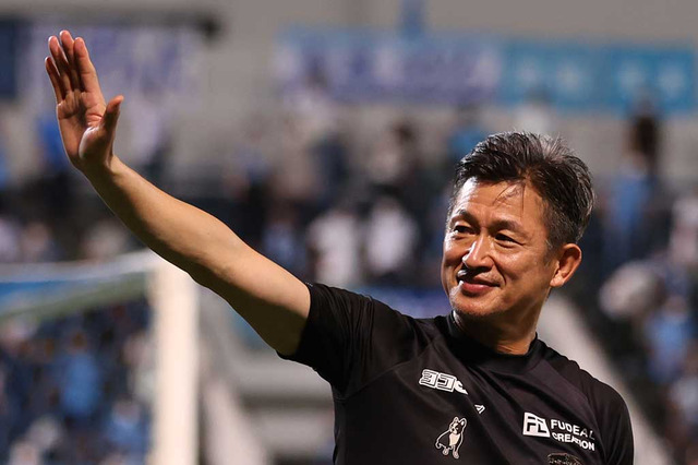 「三重にキング降臨」カズの新天地はJFL鈴鹿　香川真司はベルギーへ、日本サッカー界の顔がそれぞれ新天地へ 画像