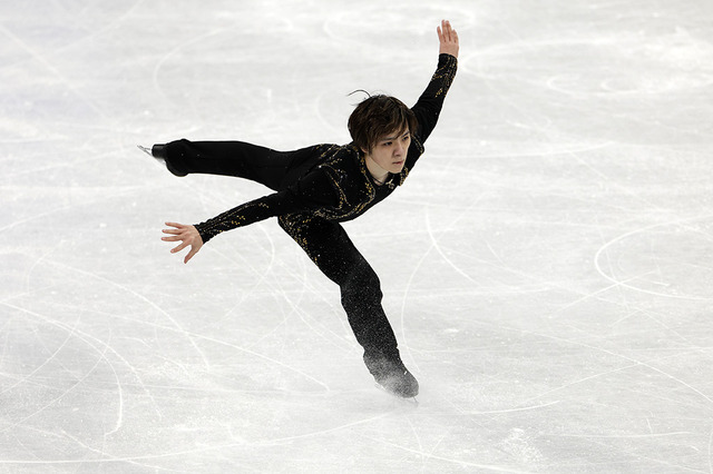 【世界フィギュア】宇野昌磨が300点越え、初の世界一で金メダル　鍵山優真は銀、日本勢1−2フィニッシュ　友野一希は6位 画像