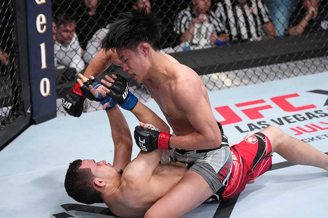 【格闘技】「超新星」平良達郎、UFCデビュー戦で相手を圧倒V　プロMMA11戦無敗を継続 画像