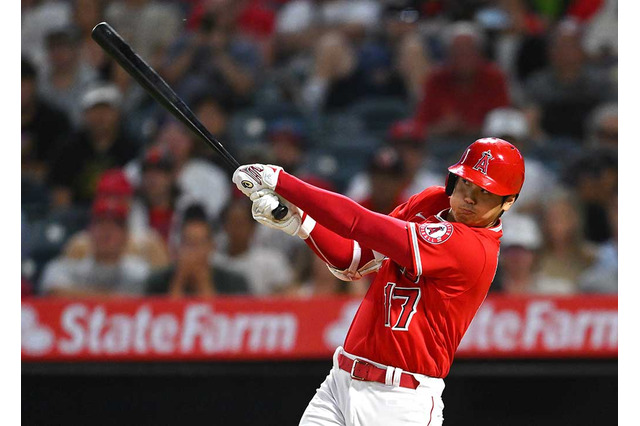 【MLB】大谷翔平、8試合ぶり今季14号に本拠地ファン熱狂 打球速度179キロの弾丸ライナー弾 画像