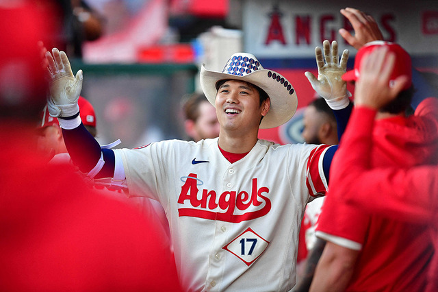 【MLB】大谷翔平の「スターパワーに不足なし」 大敗の中、米メディアは「トラウタニ」連弾に希望見出す 画像