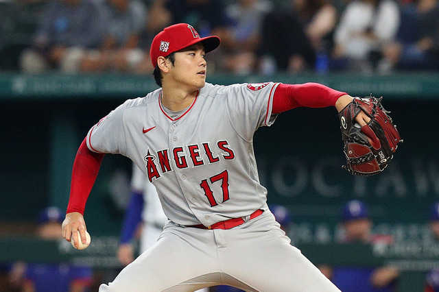 【MLB】大谷翔平、ベーブ・ルース以来104年ぶりの“2桁勝利2桁本塁打”なるか 「1番DH・投手」でスタメン出場 画像