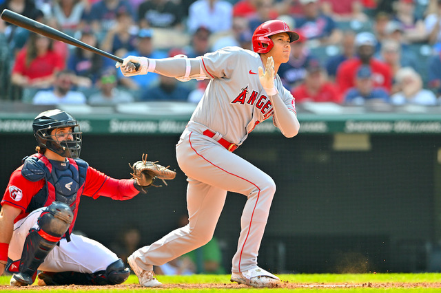 【MLB】大谷翔平、今季64本目の長打はシフト破りの技ありツーベース 画像