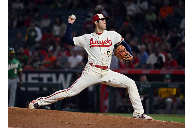 【MLB】大谷翔平、8回2安打10奪三振無失点の好投で15勝目の権利　史上初のW規定到達まであと「1」 画像