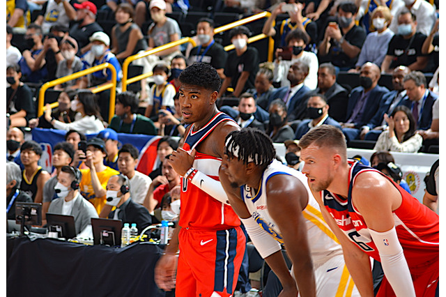 【NBA】日本開催にも関わらず八村塁が「ステフさんに負けた」と白旗　その理由は…… 画像