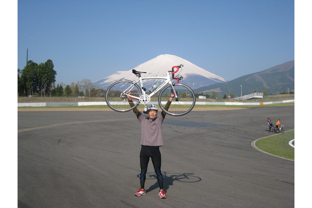 タイム計測も可能!富士スピードウェイを自転車で走る「2014 FUJI FREE RIDE 秋」10月26日開催 画像