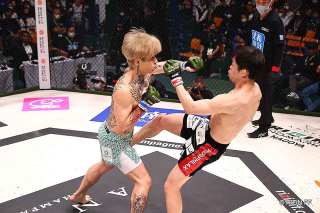 【RIZIN】「評価がガラッと変わる」“大番狂わせ”の平本蓮に他選手もSNSで驚き隠さず　「いやーたまげた！」 画像