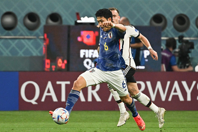 【カタールW杯】遠藤航、“デュエル王”がドイツ相手に見せた圧巻スタッツ　「中盤での華麗なプレー」と称賛 画像