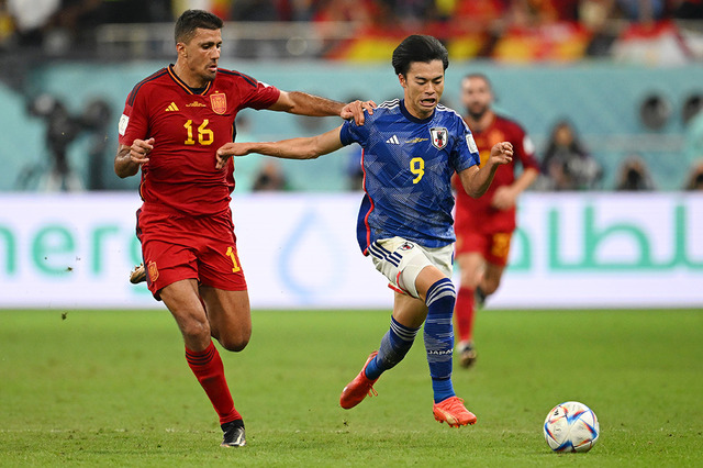 【カタールW杯】スペイン撃破の森保ジャパン “ジョーカー”三笘薫を活かす「川崎組」と勝因となった攻守のメリハリ 画像