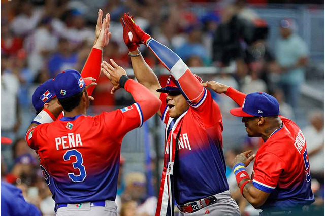 【WBC】優勝候補筆頭ドミニカ共和国が本気モードで初勝利　ダルビッシュのチームメート、ソトとマチャドがアベック弾　 画像