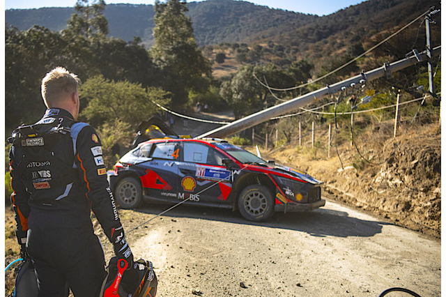 【WRC】ラリー・メキシコ3日目　ラッピが電柱に激突でリタイア、トヨタのオジエとエバンスが1-2体制を築く 画像