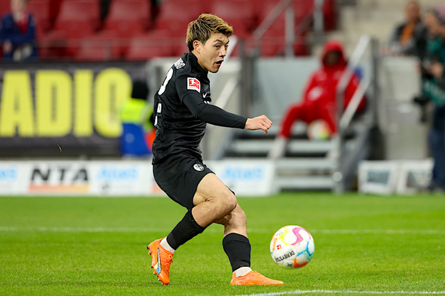 【ブンデスリーガ】堂安律が2戦連発で先制弾もチームは引き分け　今季4点目 画像