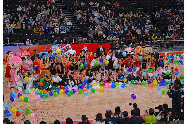 【Wリーグ】まさに球宴、バスケットボールの楽しさ満載のオールスター　「また来てくれるのを待ってます」 画像