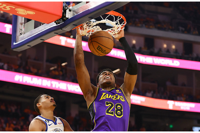 【NBA】八村塁、21得点と躍動もロサンゼルス・レイカーズは27点差で第2戦を落とす　プレーオフ2回戦 画像