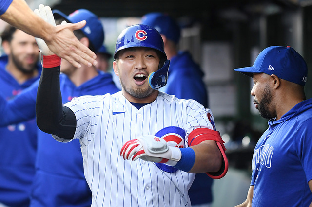 【MLB】鈴木誠也は二塁打からの勝ち越しホームイン、2試合連続マルチも「なおカ」 画像
