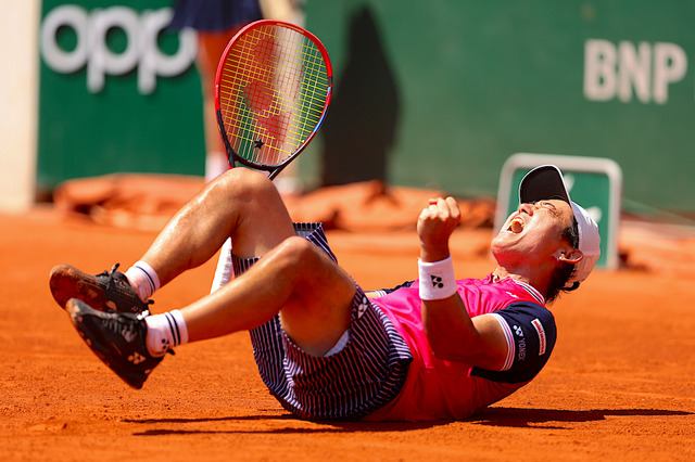 【全仏オープン】西岡良仁、ベスト16初進出の秘密　絶体絶命でも失わぬ勝利への闘争心 画像